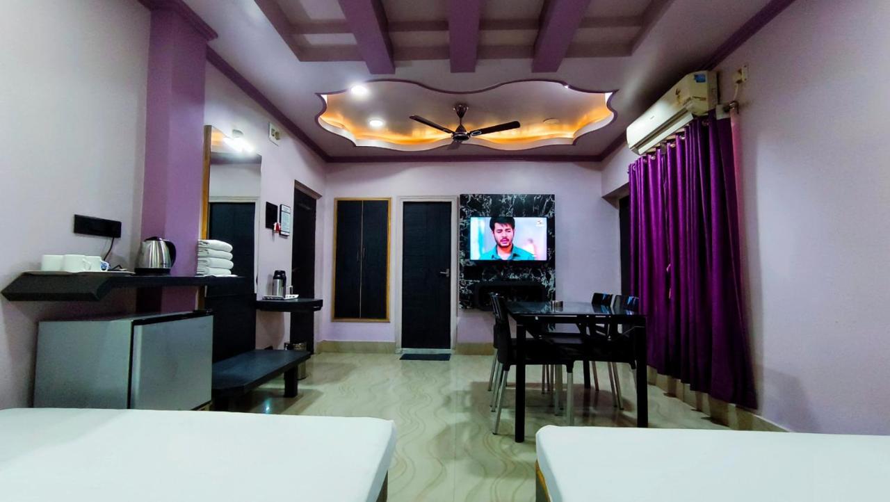 Hotel Samrat Baharampur Dış mekan fotoğraf